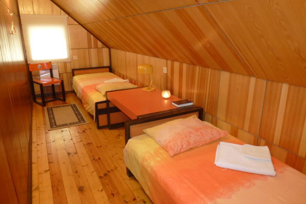Kihelkonna Pastorate Guesthouse Chambre photo